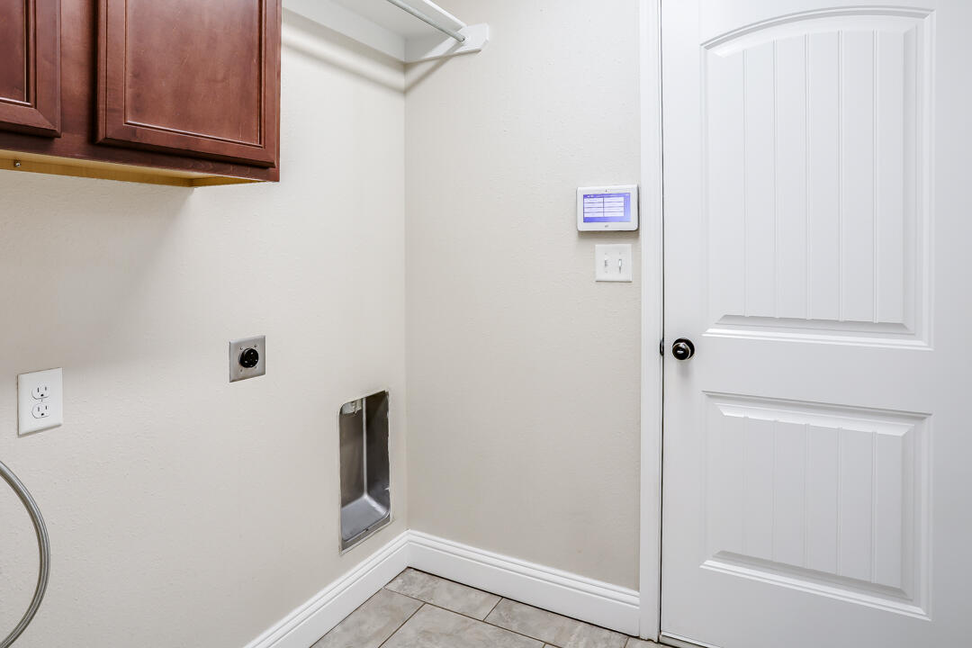 5610 113th Street Lubbock, TX 79424 - Photo 11 of 20 5610-110