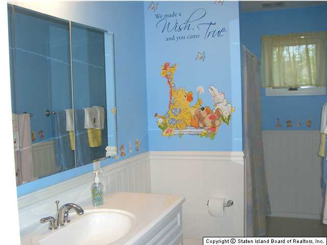 409 Beach Road Staten Island, NY 10312 - Photo 14 of 20 Additional Photo