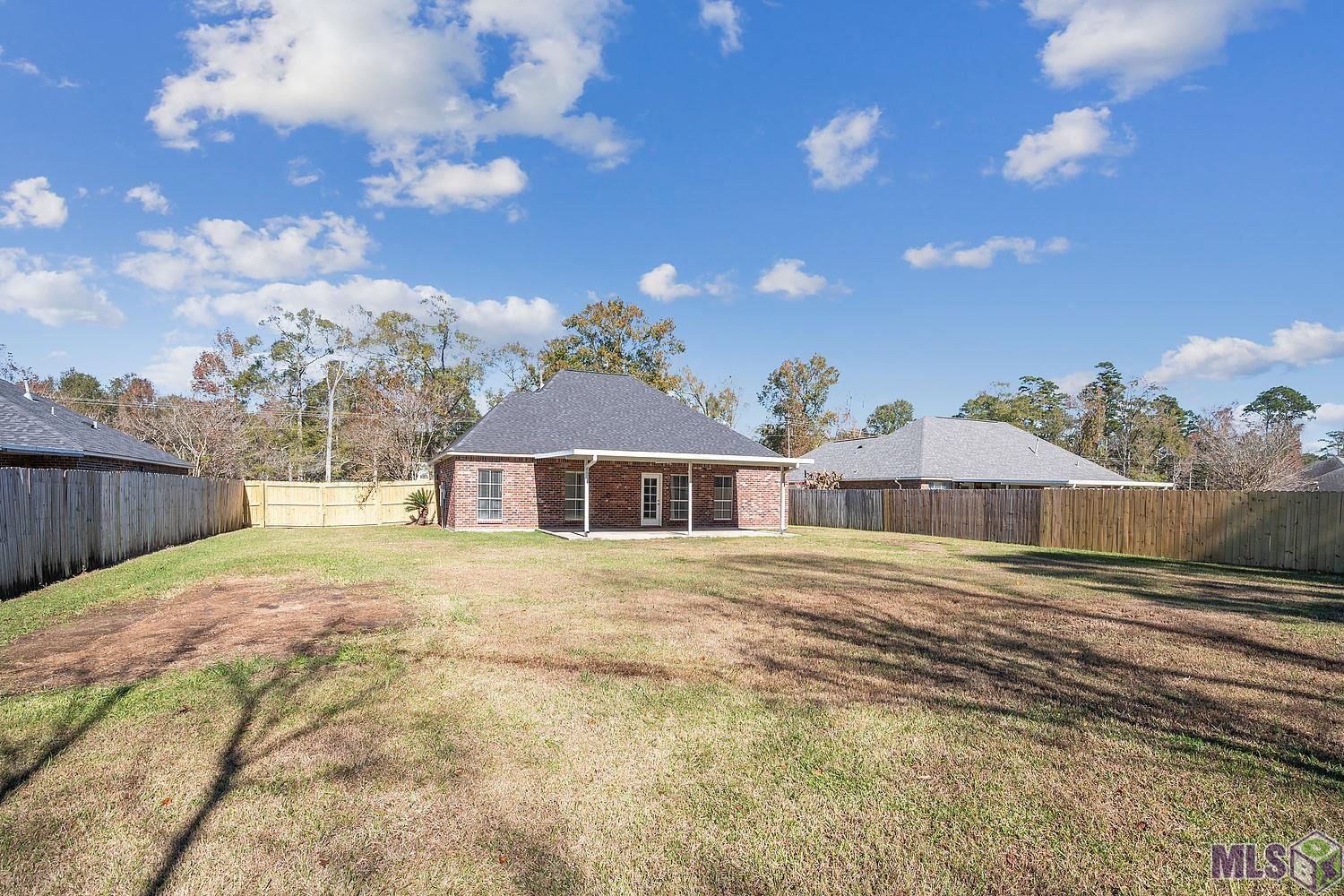 13304 Arnold Road Walker, LA 70785 - Photo 3 of 13 Gallery Image 3
