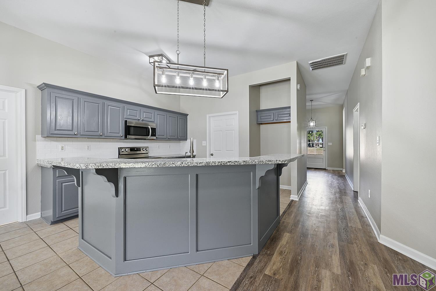 13304 Arnold Road Walker, LA 70785 - Photo 9 of 13 Gallery Image 9
