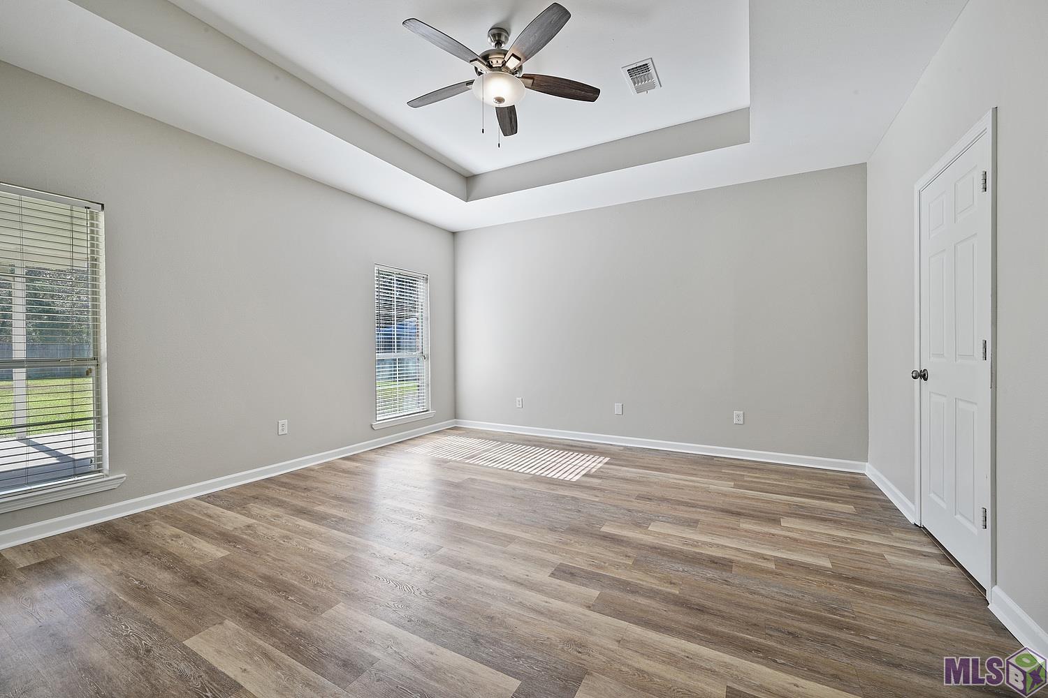 13304 Arnold Road Walker, LA 70785 - Photo 10 of 13 Gallery Image 10