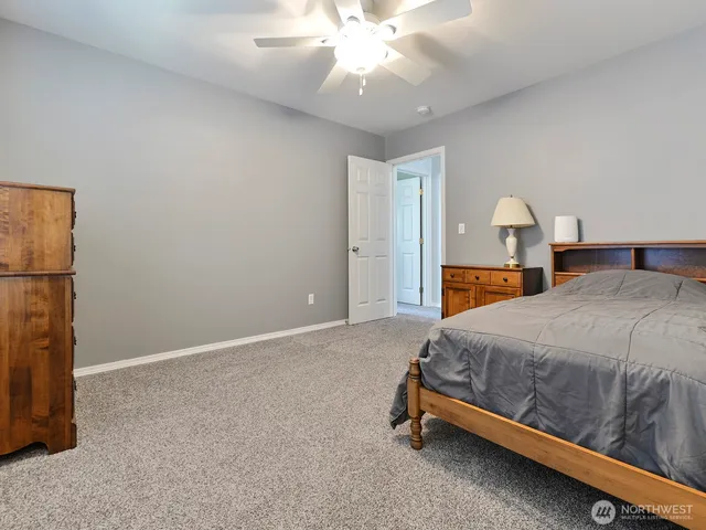 $618,500 | 3073 Hoffman Hill Boulevard, DuPont, WA 98327