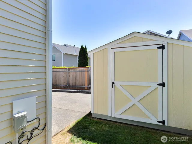 $618,500 | 3073 Hoffman Hill Boulevard, DuPont, WA 98327