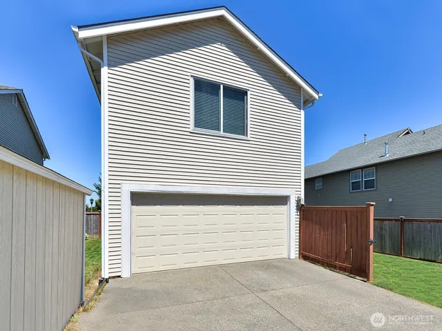 $618,500 | 3073 Hoffman Hill Boulevard, DuPont, WA 98327