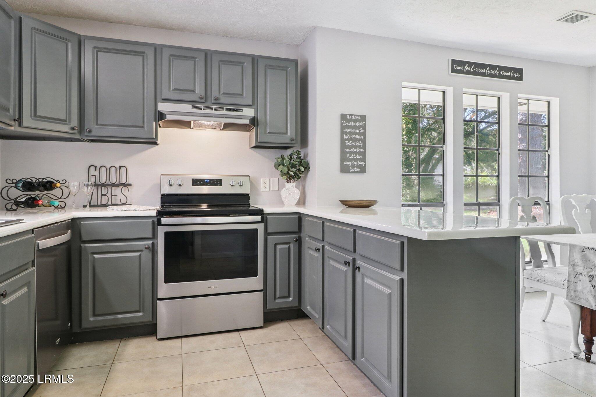 3029 Ratel Drive Beaufort, SC 29902 - Photo 10 of 29 010