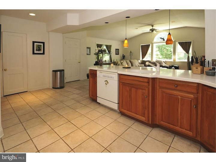 6350 East Valley Green Road Flourtown, PA 19031 - Photo 4 of 24 Gallery Image 4