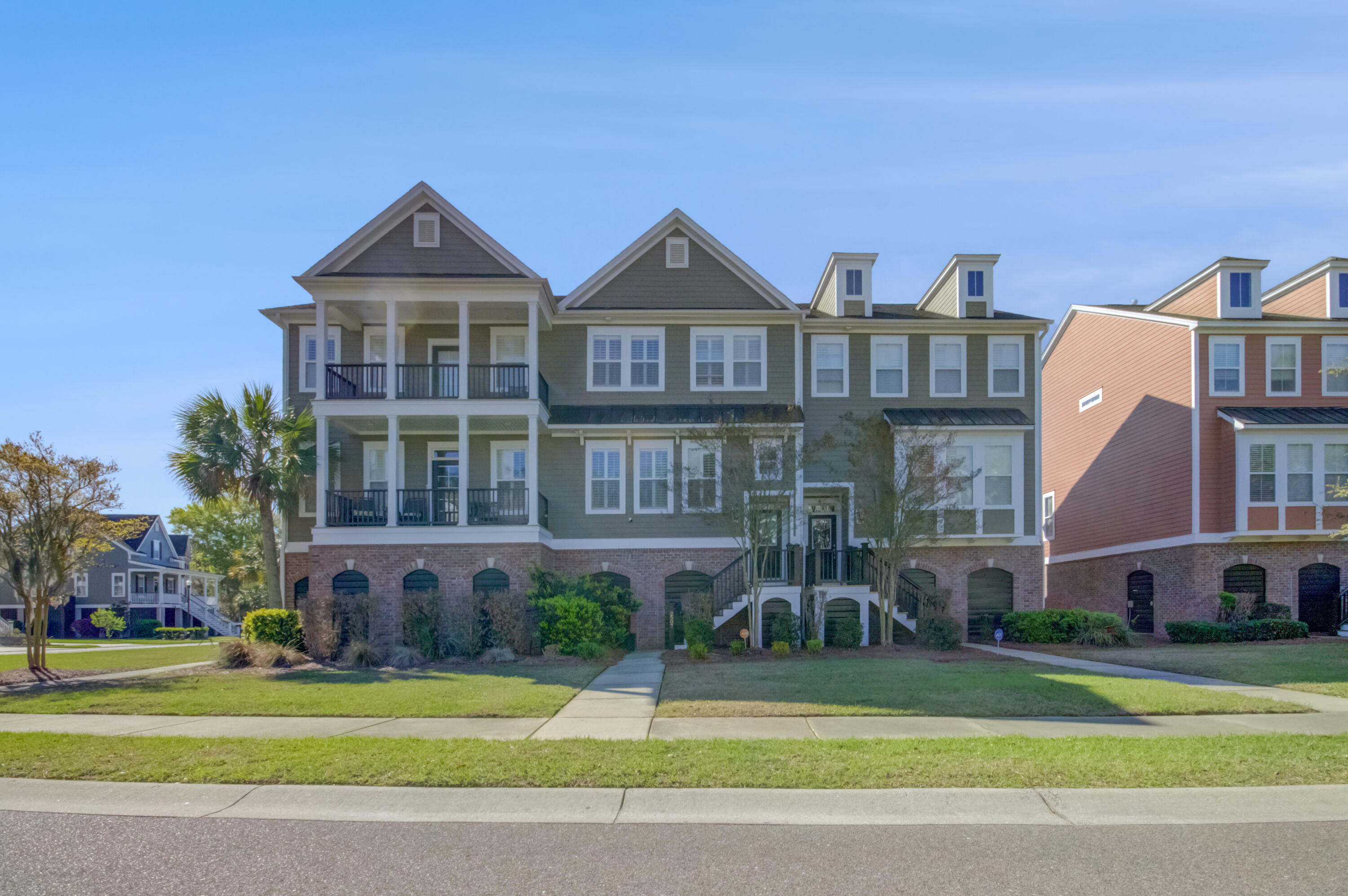 2507 Rutherford Way Charleston, SC 29414 - Photo 2 of 36 Essex/Carolina Bay Neighborhood