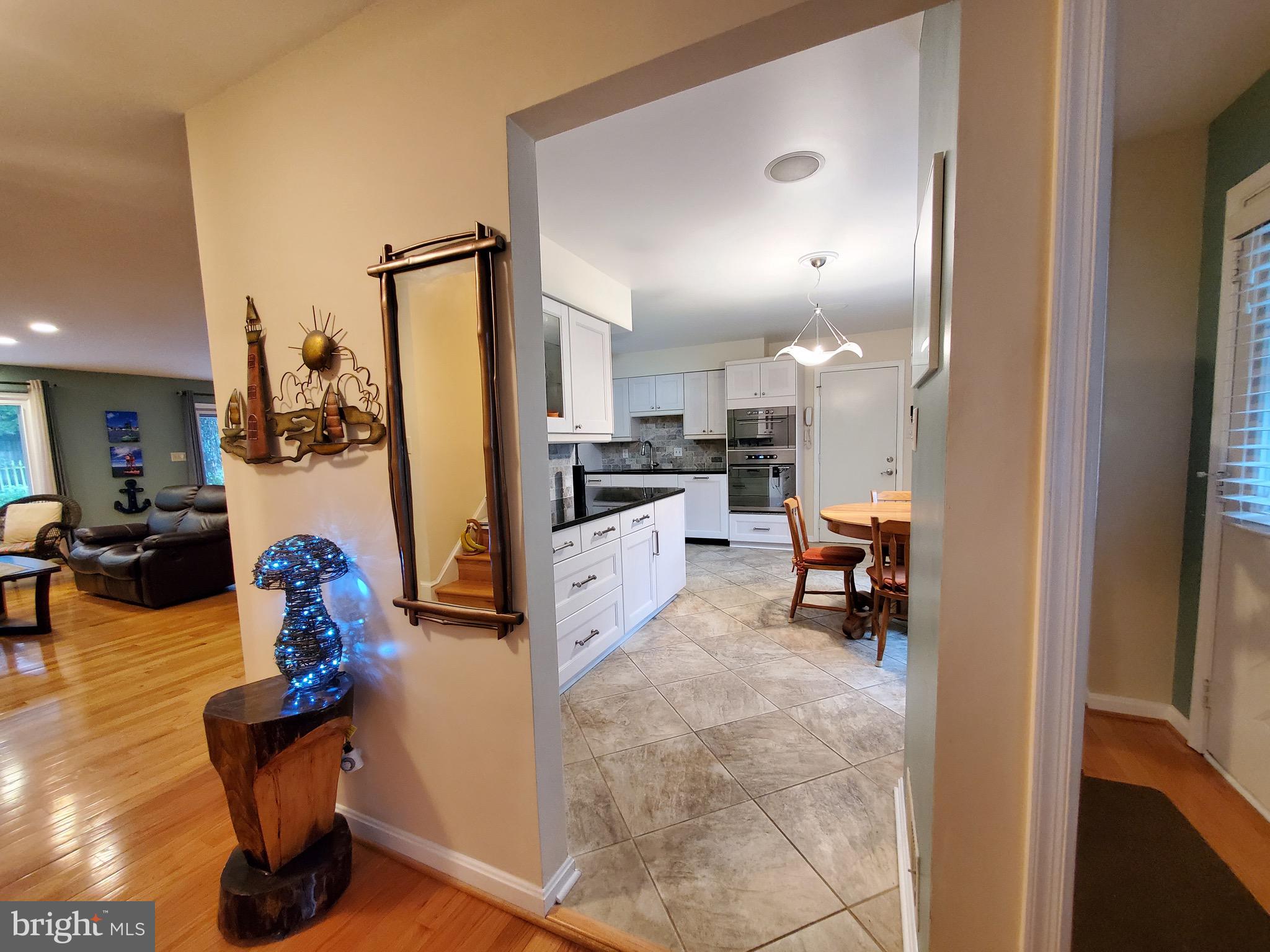 2844 Cairncross Terrace Silver Spring, MD 20906 - Photo 16 of 47 Foyer