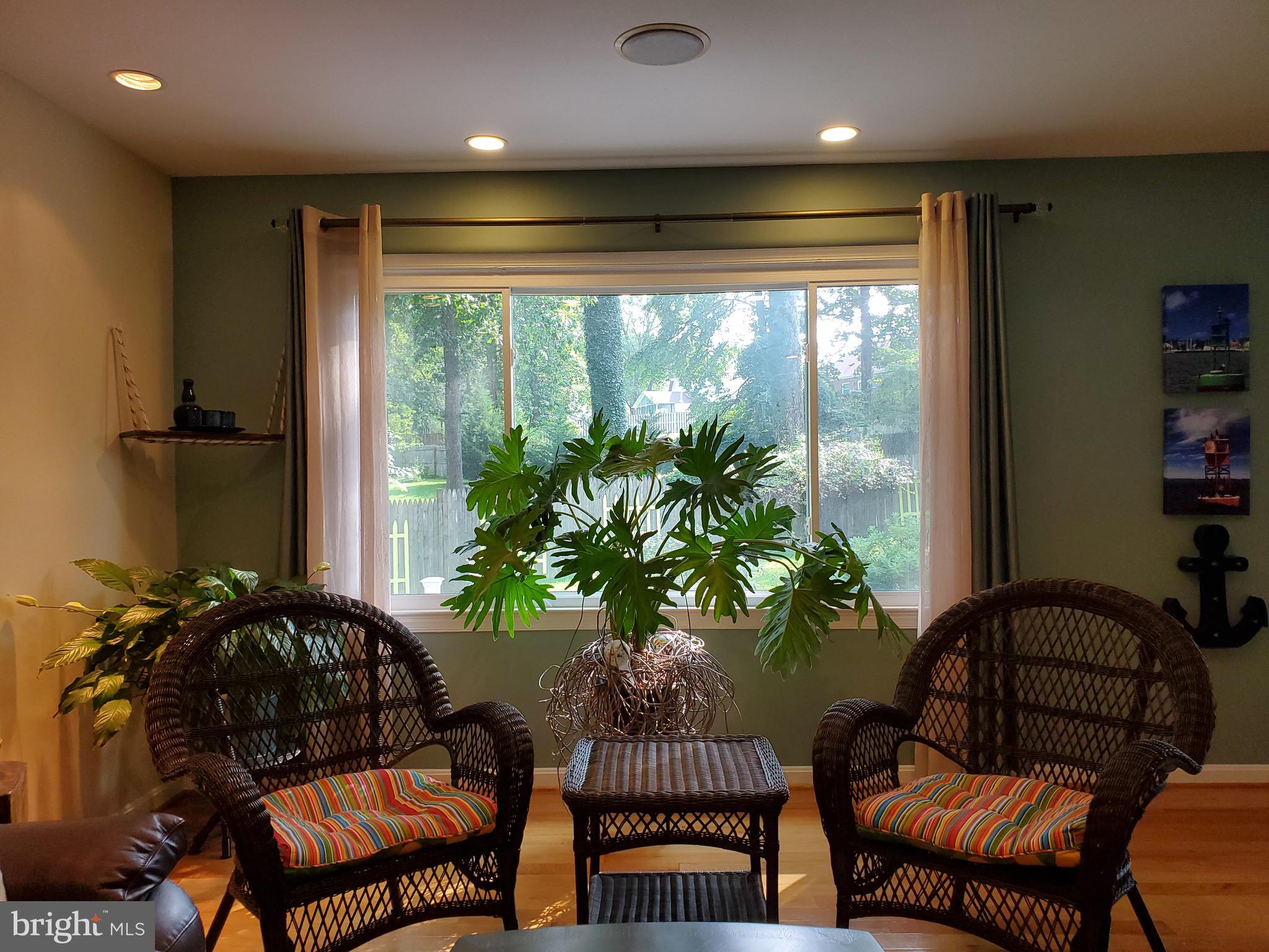 2844 Cairncross Terrace Silver Spring, MD 20906 - Photo 6 of 47