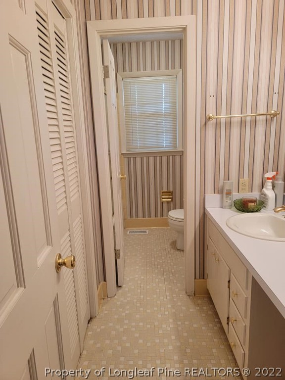 200 West Lake Road Raeford, NC 28376 - Photo 15 of 17 Gallery Image 15