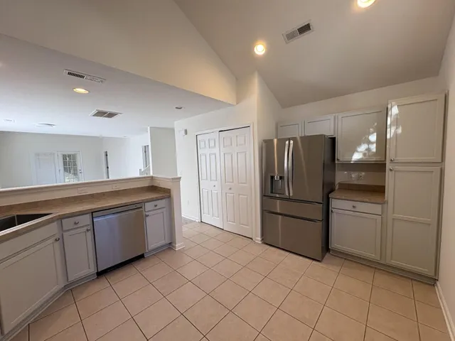 $2,350 | 212 Kelsey Boulevard, Wando, SC 29492