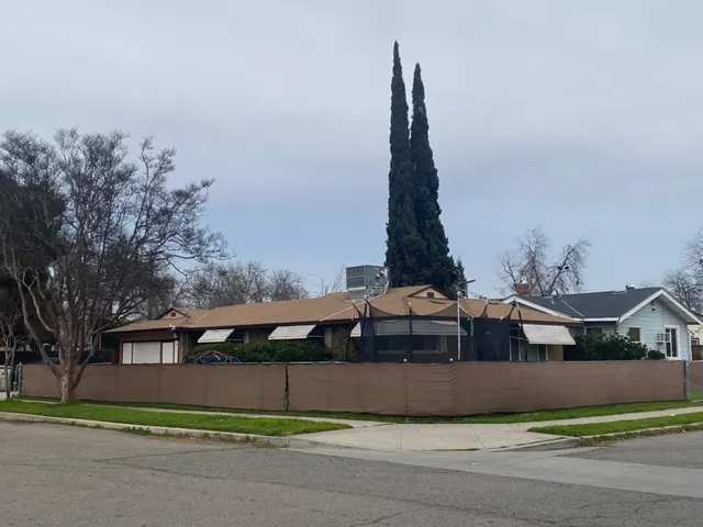$279,500 | 4703 East Thomas Avenue, Fresno, CA 93702
