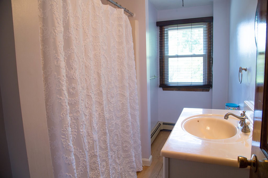 18 A Bellamy Road Dover, NH 03820 - Photo 13 of 37
