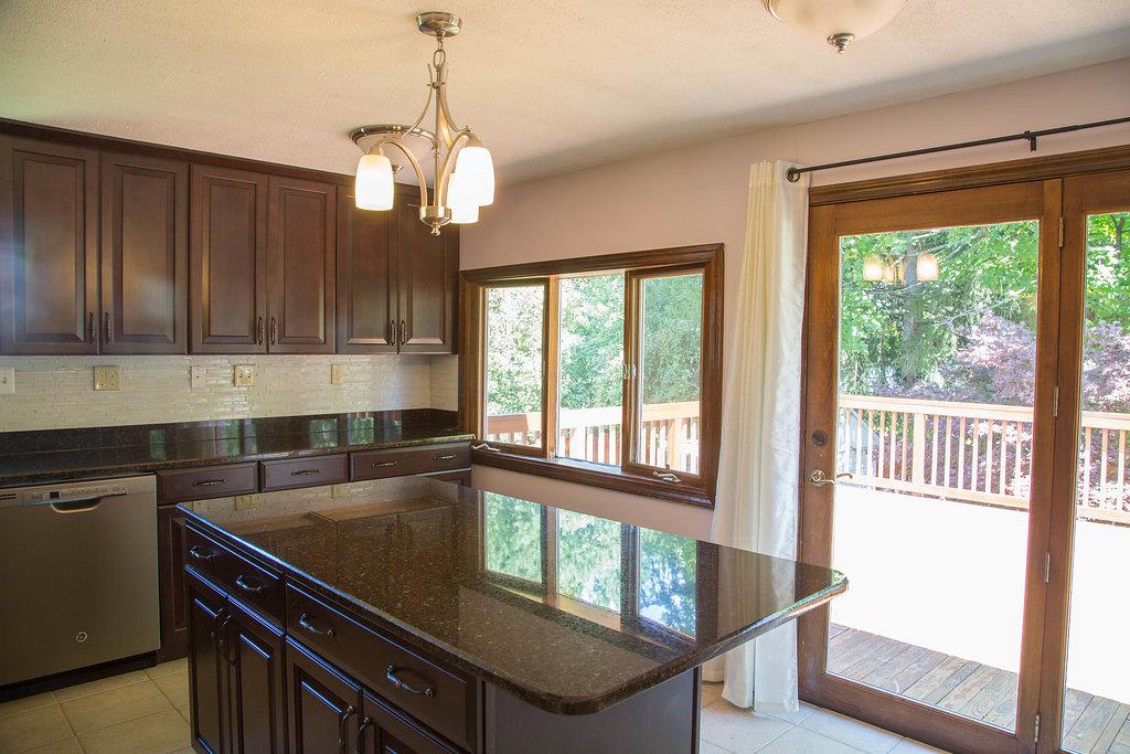 18 A Bellamy Road Dover, NH 03820 - Photo 6 of 37