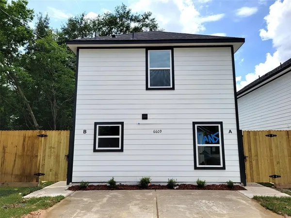 a side view of a house