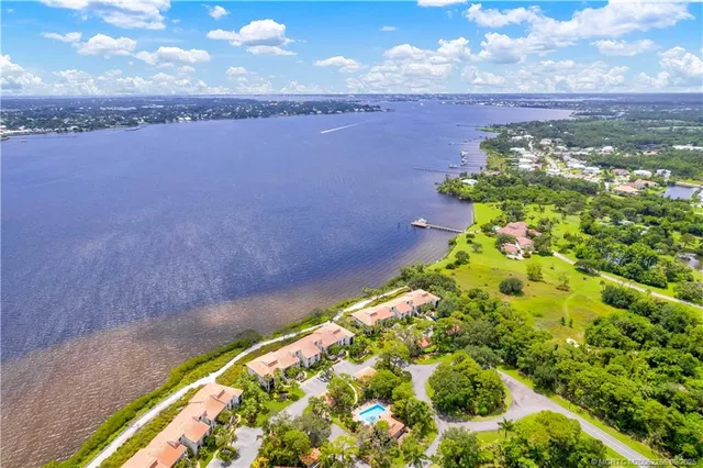 $8,500 | 2560 Northwest Seagrass Drive, Unit 6B, Palm City, FL 34990