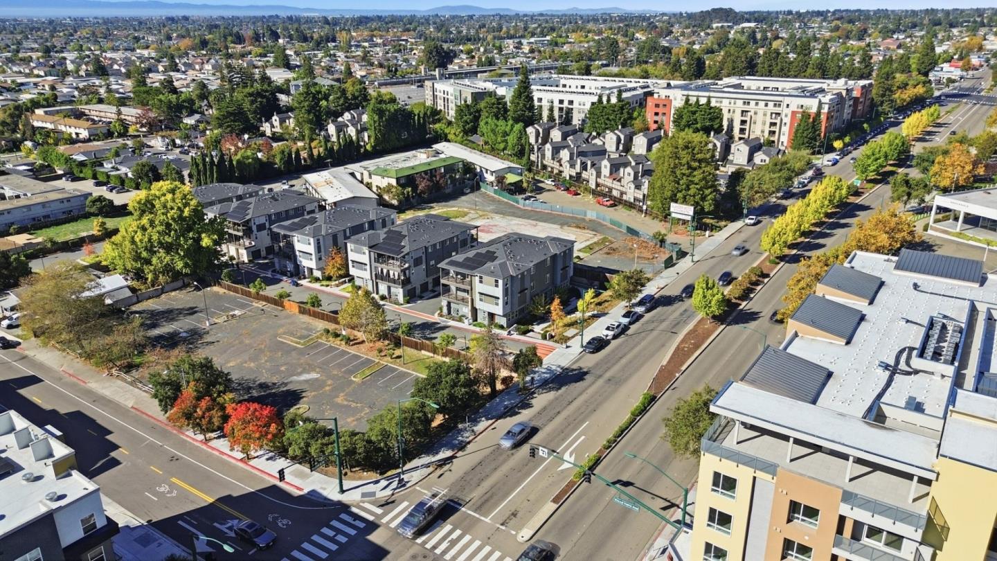 490 Trace Lane Hayward, CA 94544 - Photo 46 of 52 an aerial view of a city