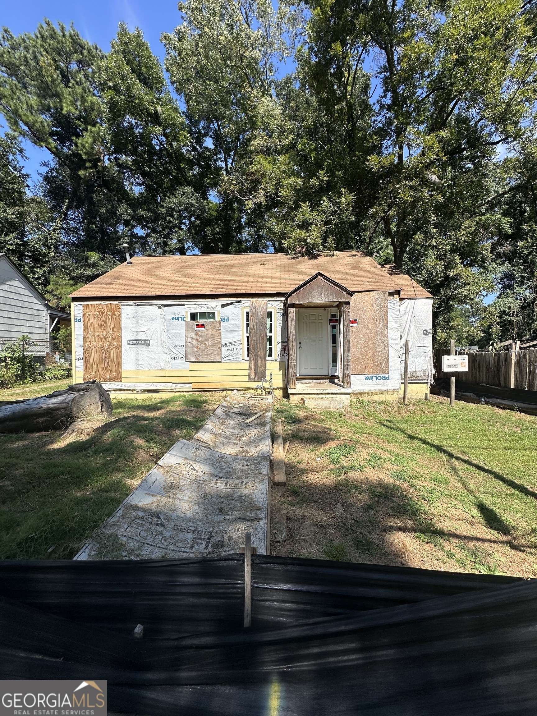 1285 Campbellton Road Southwest Atlanta, GA 30310 - Photo 1 of 37