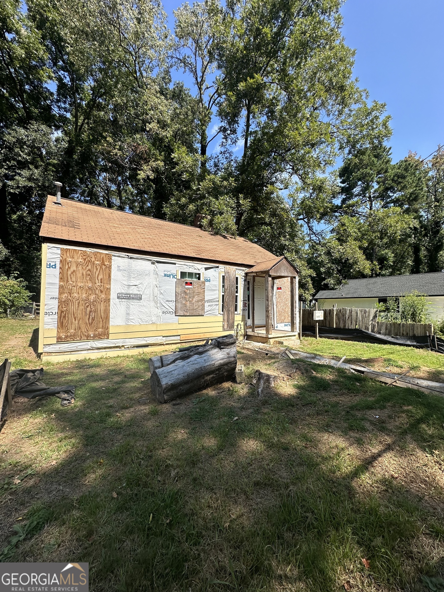 1285 Campbellton Road Southwest Atlanta, GA 30310 - Photo 2 of 37