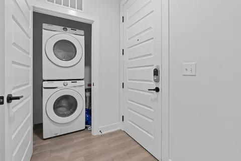 $255,000 | 2220 Webberville Road, Unit 225, Austin, TX 78702