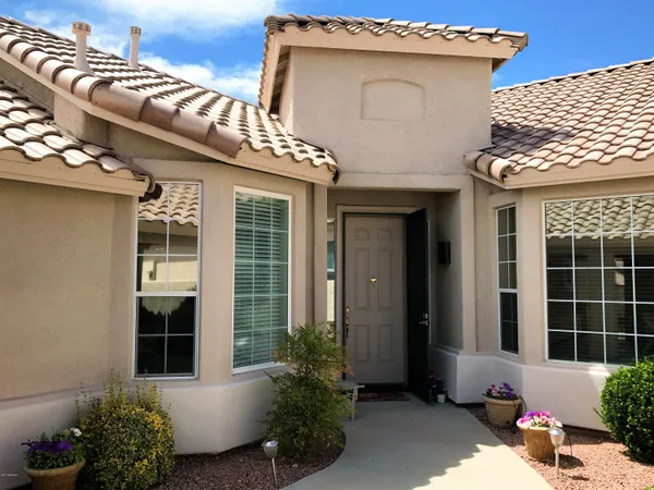 $2,150 | 890 South Golf View Drive, Cornville, AZ 86325