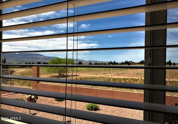 $2,150 | 890 South Golf View Drive, Cornville, AZ 86325