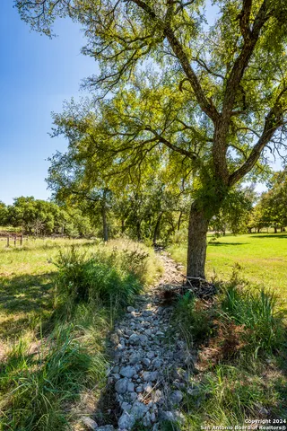 $725,000 | 747 Cove Ranch Road, Kempner, TX 76539