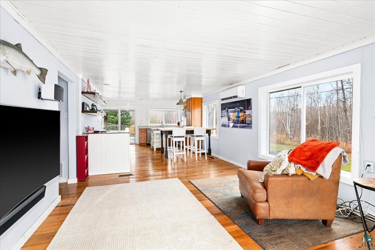 4517 Decker Road Duluth, MN 55811 - Photo 20 of 35 Gallery Image 20