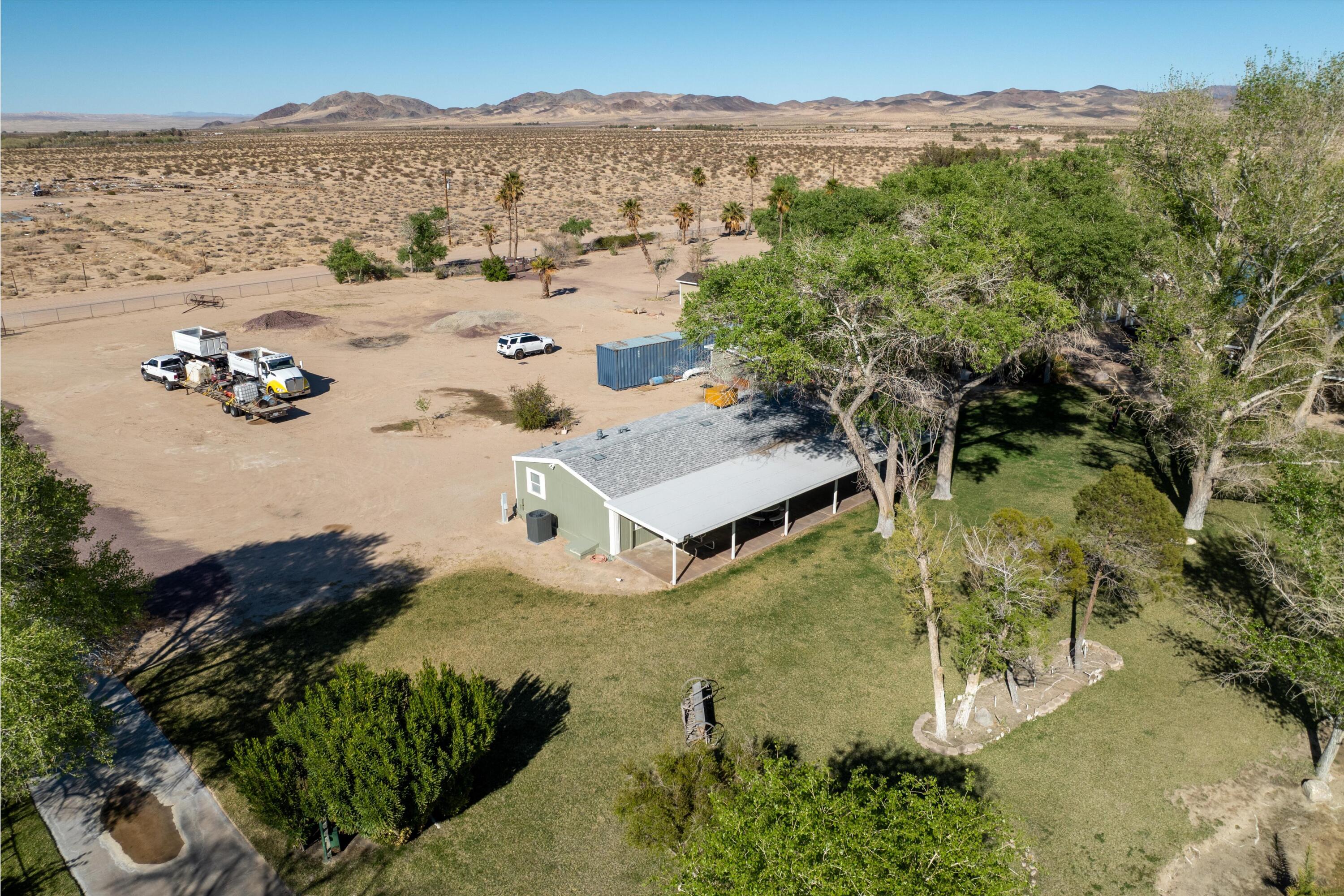 48197 Valley Center Road Newberry Springs, CA 92365 - Photo 25 of 32 a view of a lake in middle of the town