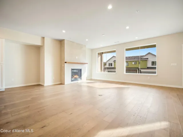 $685,000 | 993 East RR Avenue, Post Falls, ID 83854