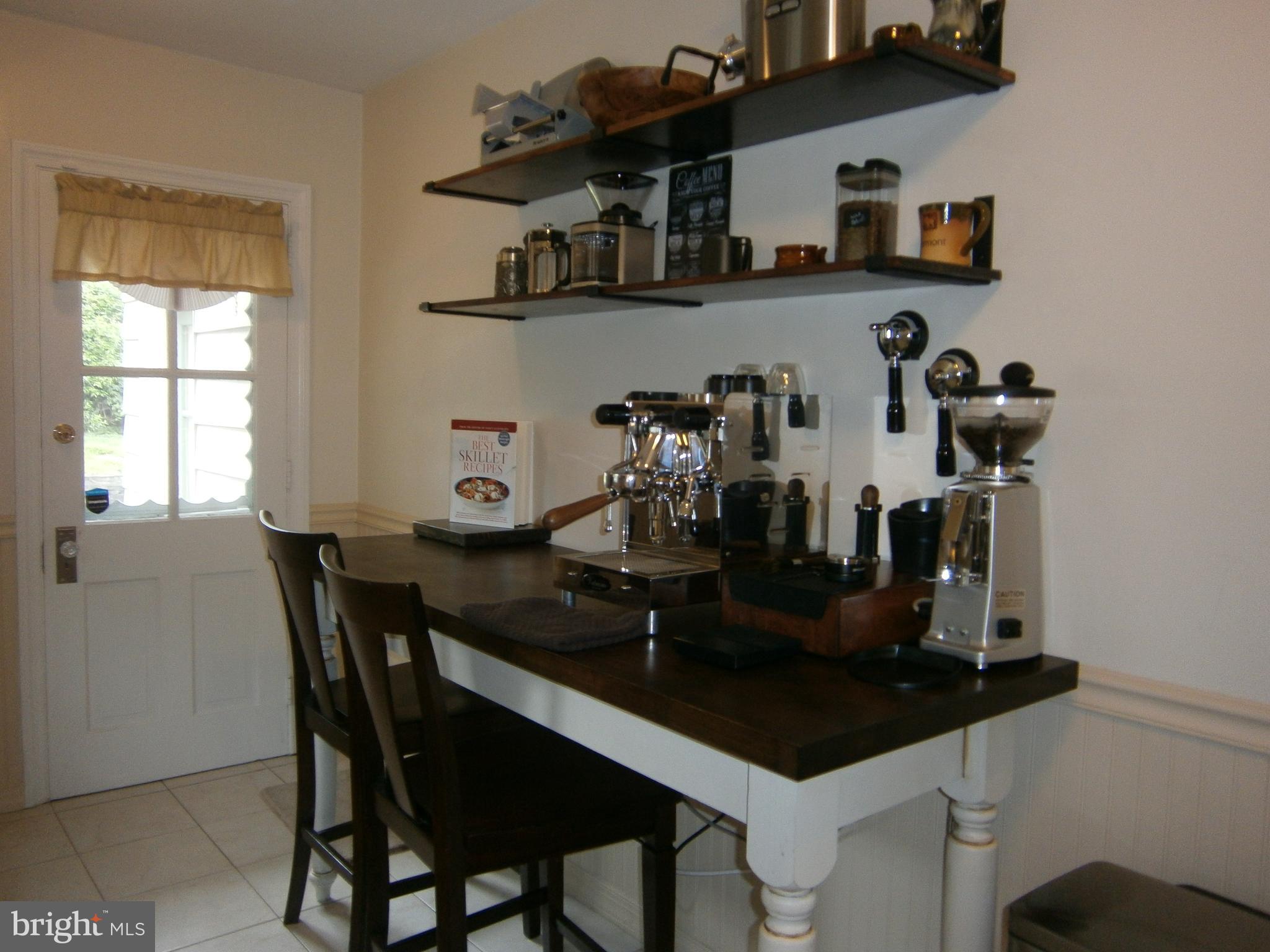 324 Cherry Lane Glenside, PA 19038 - Photo 13 of 34 Breakfast Area