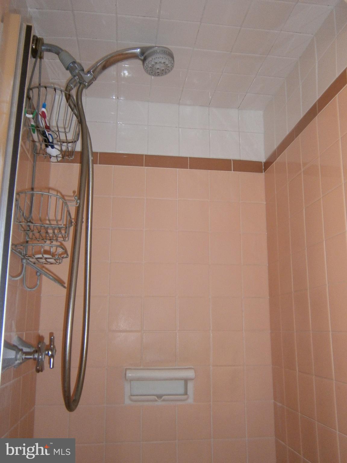 324 Cherry Lane Glenside, PA 19038 - Photo 18 of 34