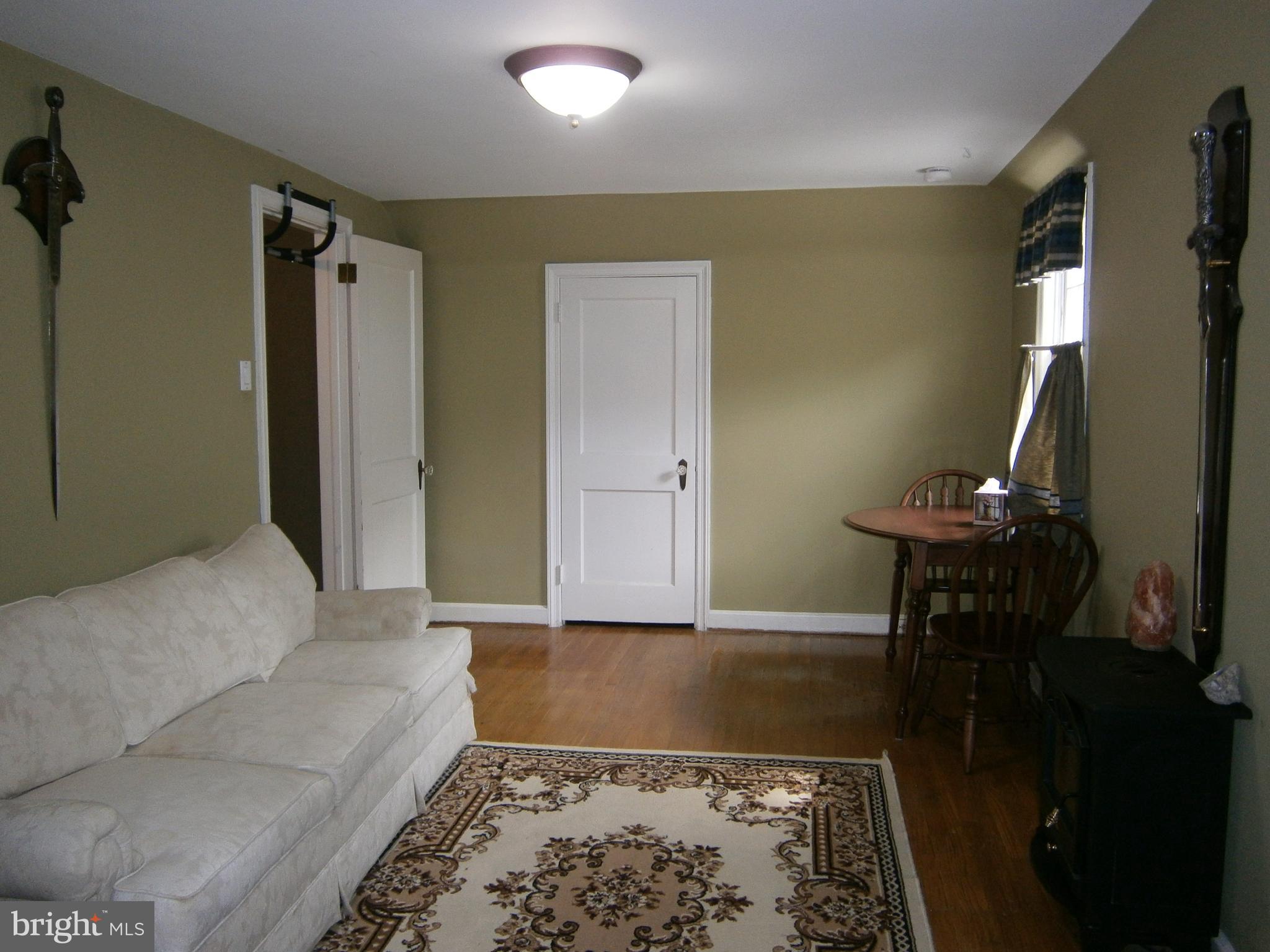 324 Cherry Lane Glenside, PA 19038 - Photo 25 of 34 Bedroom 3