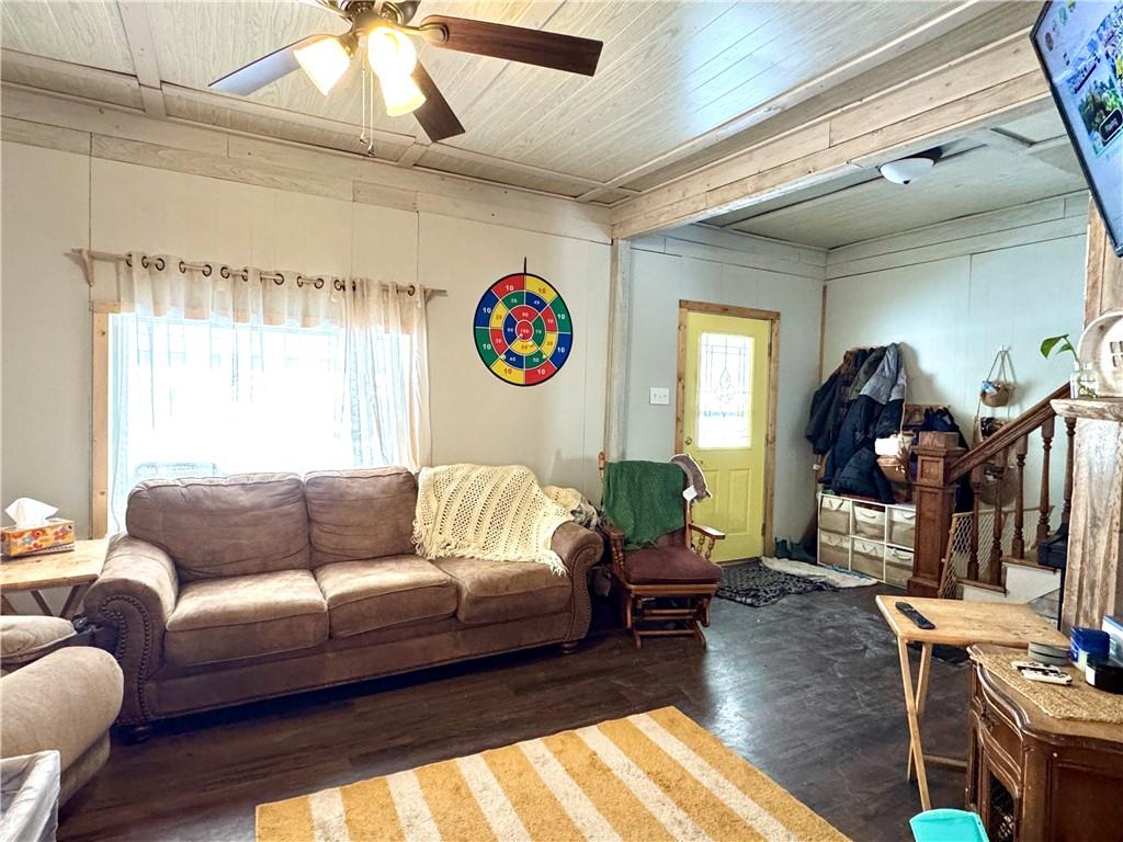 421 West Diamond Street Butler, PA 16001 - Photo 14 of 44