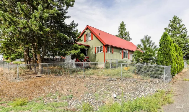 $249,900 | 301 Mcbeth, Winchester, ID 83555