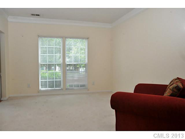 11309 Coreopsis Road Charlotte, NC 28213 - Photo 5 of 8 Gallery Image 5