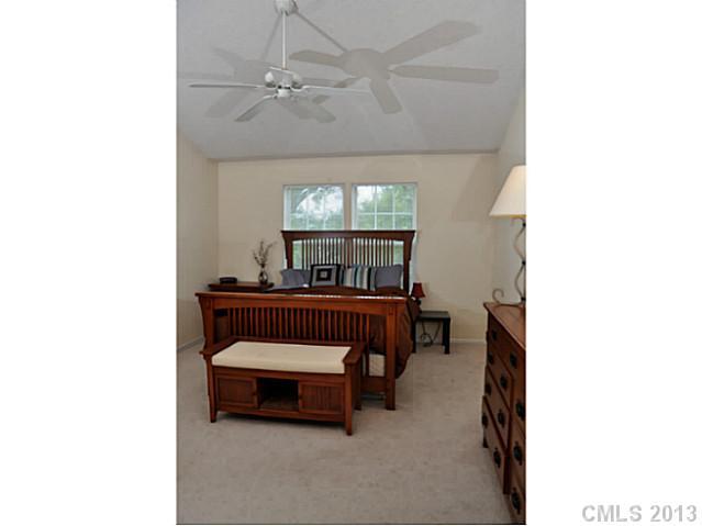 11309 Coreopsis Road Charlotte, NC 28213 - Photo 6 of 8 Gallery Image 6