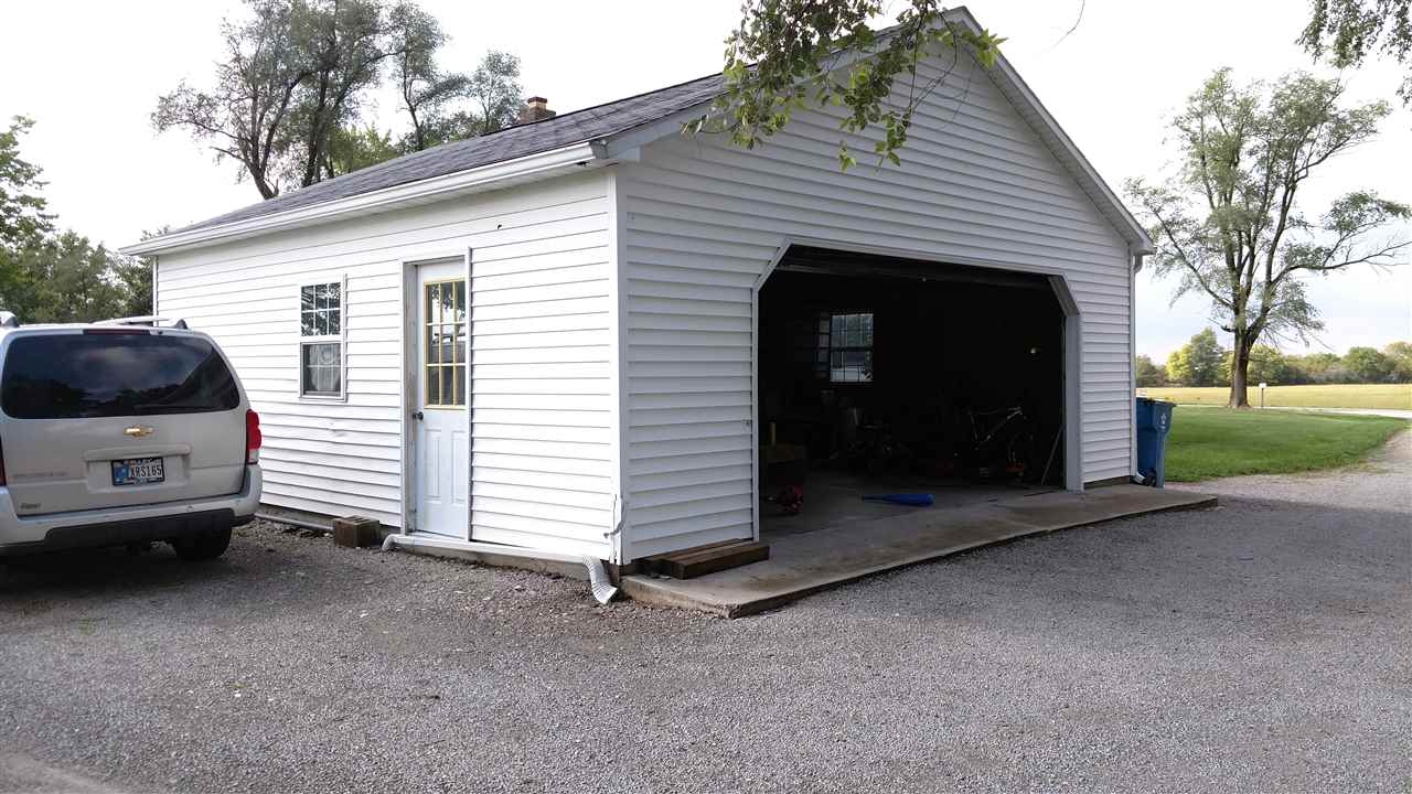 10175 North 100 West Decatur, IN 46733 - Photo 9 of 15