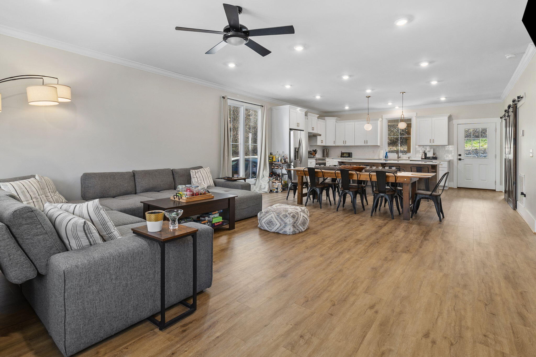 1150 Old Pineville Road Chattanooga, TN 37405 - Photo 11 of 57 12-web-or-mls-IMG_9729