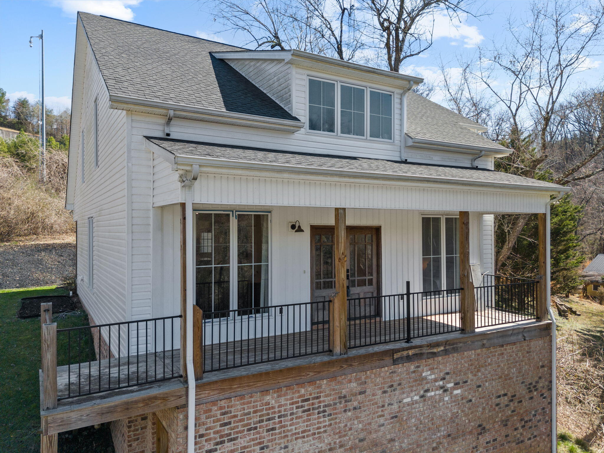 1150 Old Pineville Road Chattanooga, TN 37405 - Photo 5 of 57 5-web-or-mls-DJI_20260228133732_0006_D