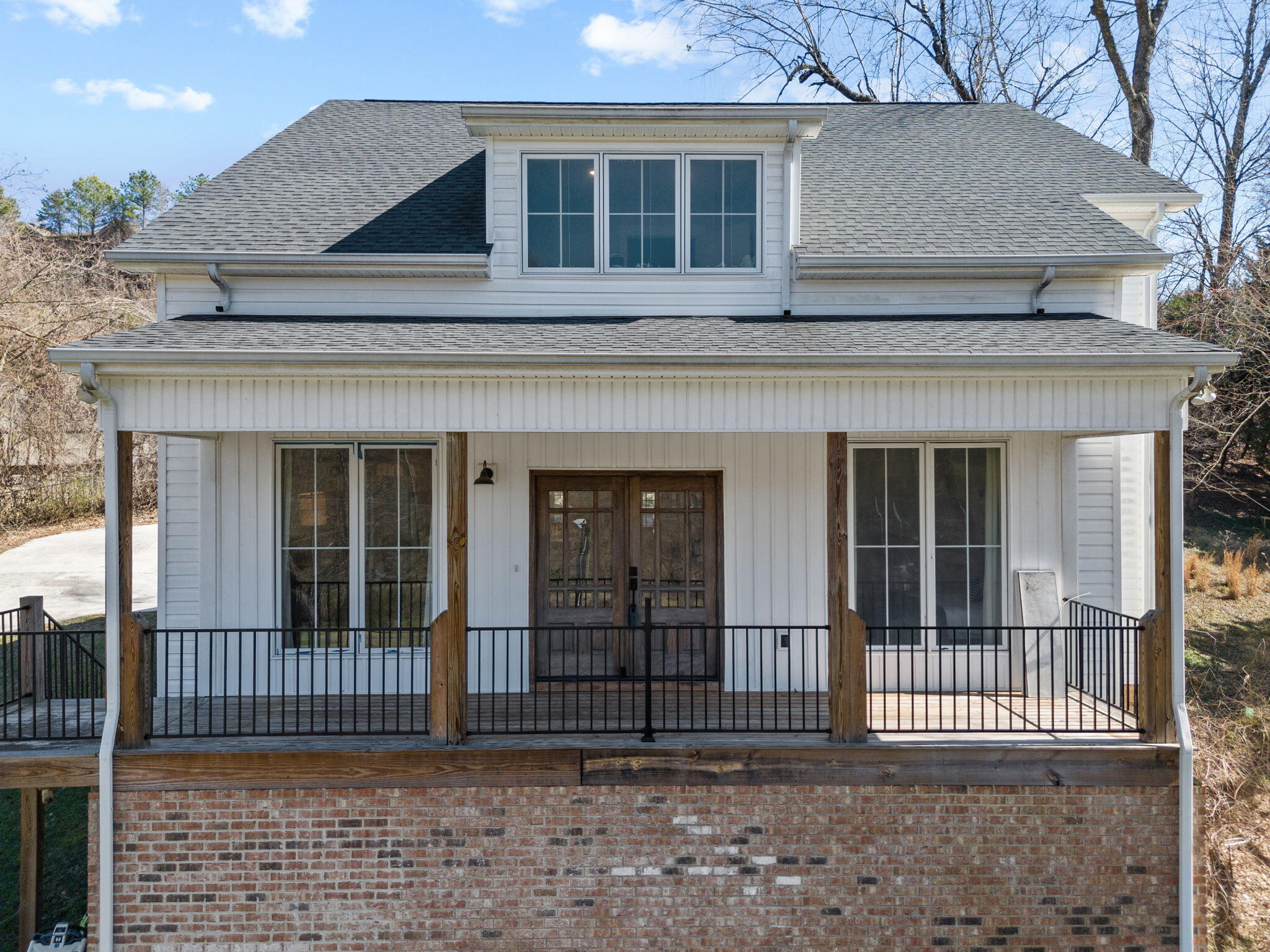 1150 Old Pineville Road Chattanooga, TN 37405 - Photo 6 of 57 6-web-or-mls-DJI_20260228133854_0016_D