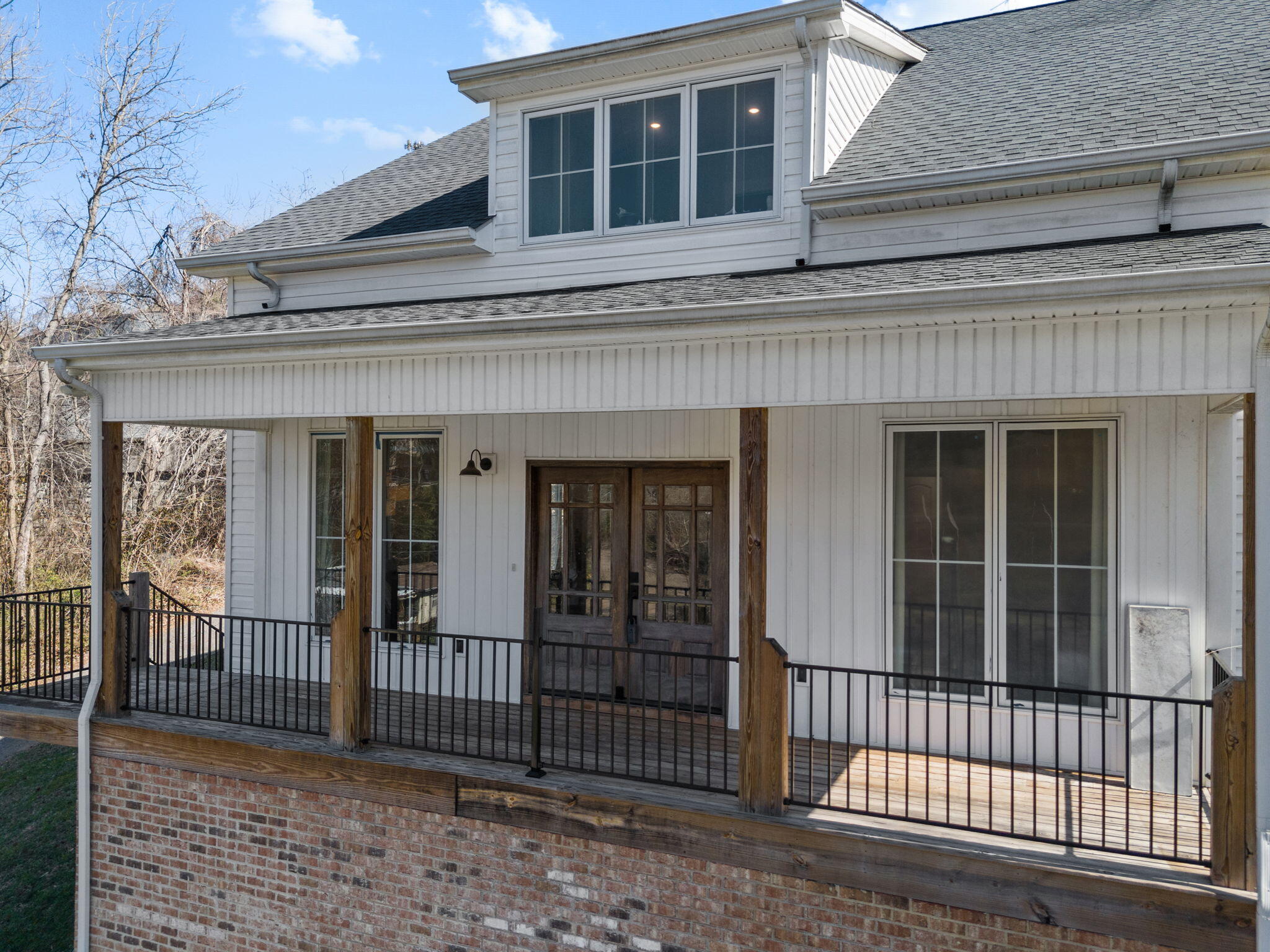 1150 Old Pineville Road Chattanooga, TN 37405 - Photo 7 of 57 7-web-or-mls-DJI_20260228133812_0011_D