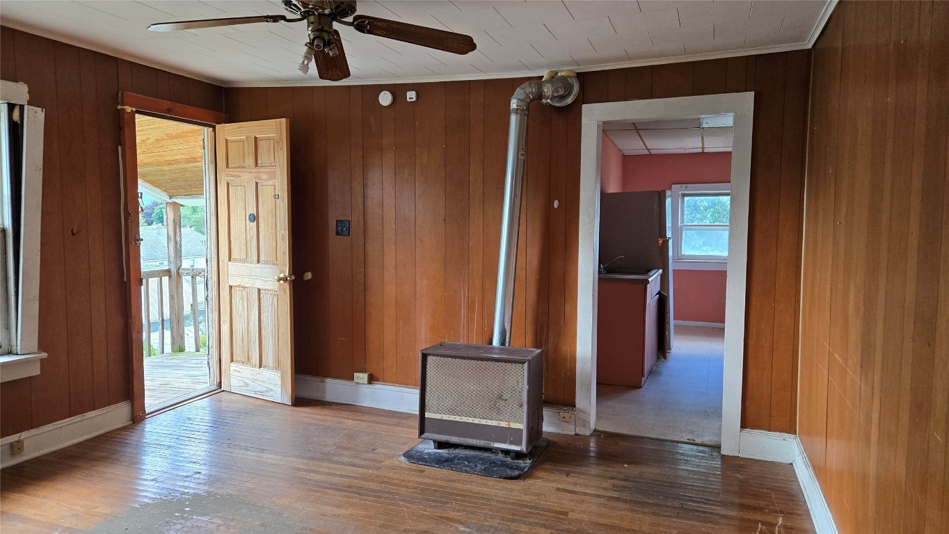 387 Riverside Drive Johnson City, NY 13790 - Photo 15 of 31