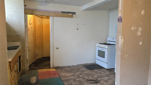 $145,000 | 387 Riverside Drive, Johnson City, NY 13790