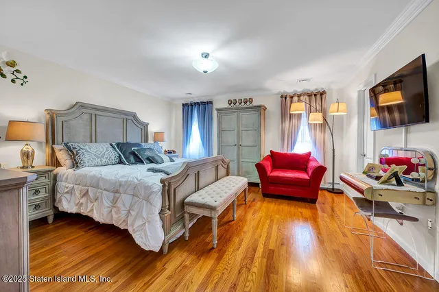 $1,380,000 | 629 Marcy Avenue | Huguenot