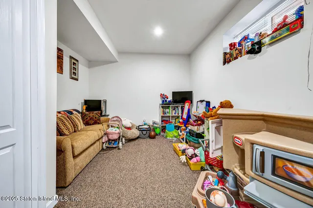 $1,380,000 | 629 Marcy Avenue | Huguenot