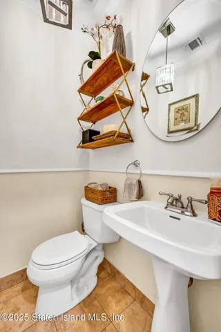 $1,380,000 | 629 Marcy Avenue | Huguenot