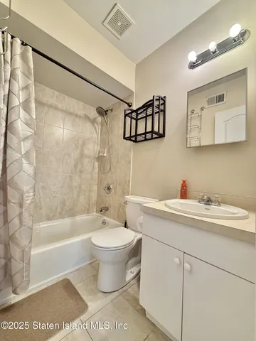 $1,380,000 | 629 Marcy Avenue | Huguenot