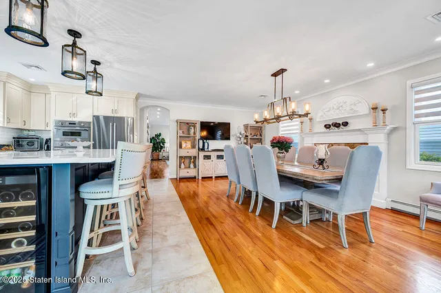 $1,380,000 | 629 Marcy Avenue | Huguenot