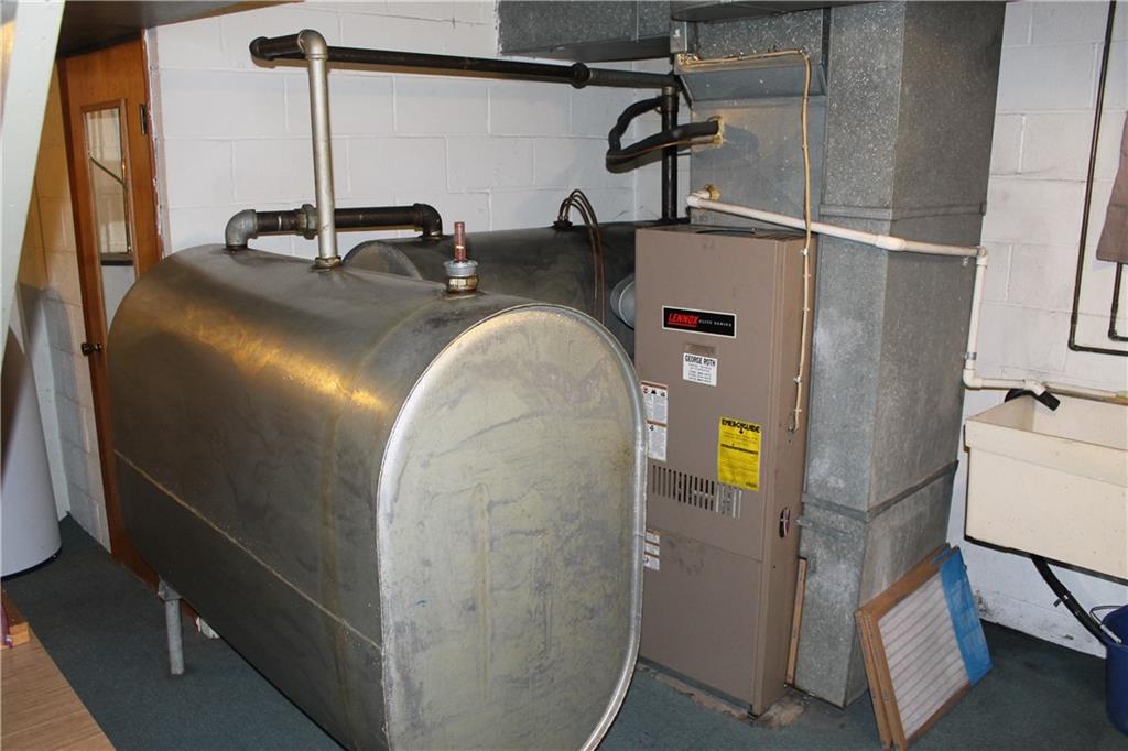 11 6th Way Russellton, PA 15076 - Photo 17 of 20 a bathroom with a sink